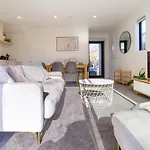 Stadium Suite - Cbd