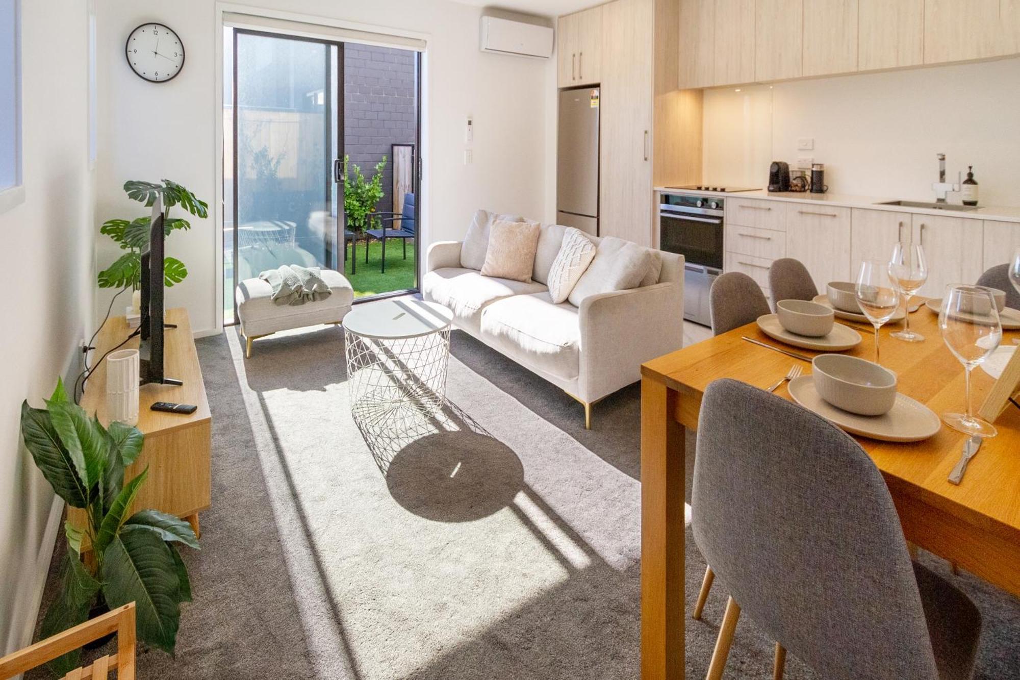 Stadium - Cbd Apartment