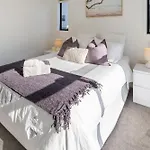 Stadium Suite - Cbd